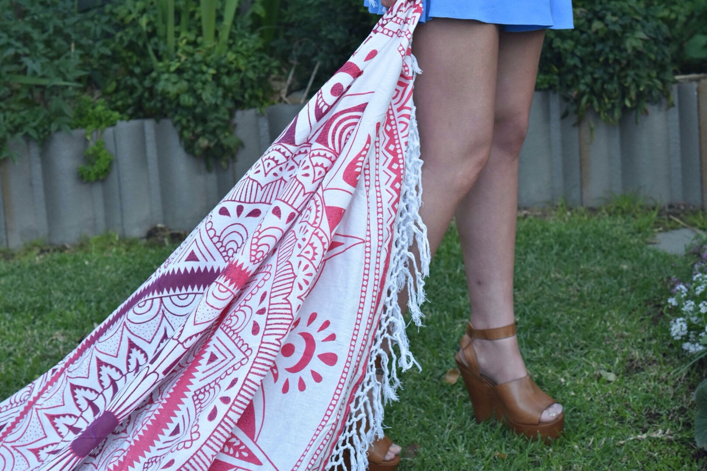 Daisy Pink Ombre Mandala Throw - Adore India