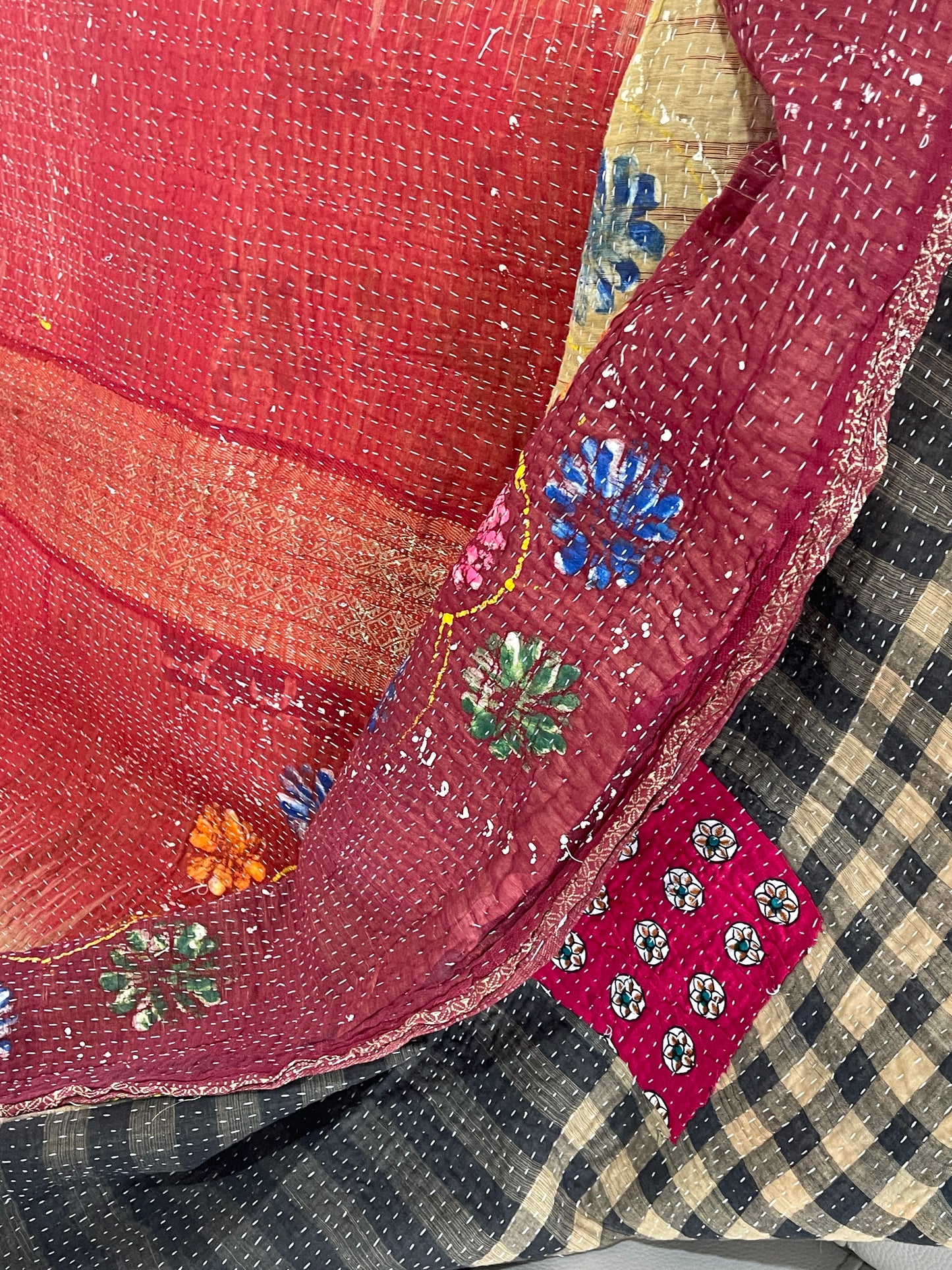 Indian Handmade Reversible Vintage Kantha Quilt Bedspread Mahi - Adore India   
