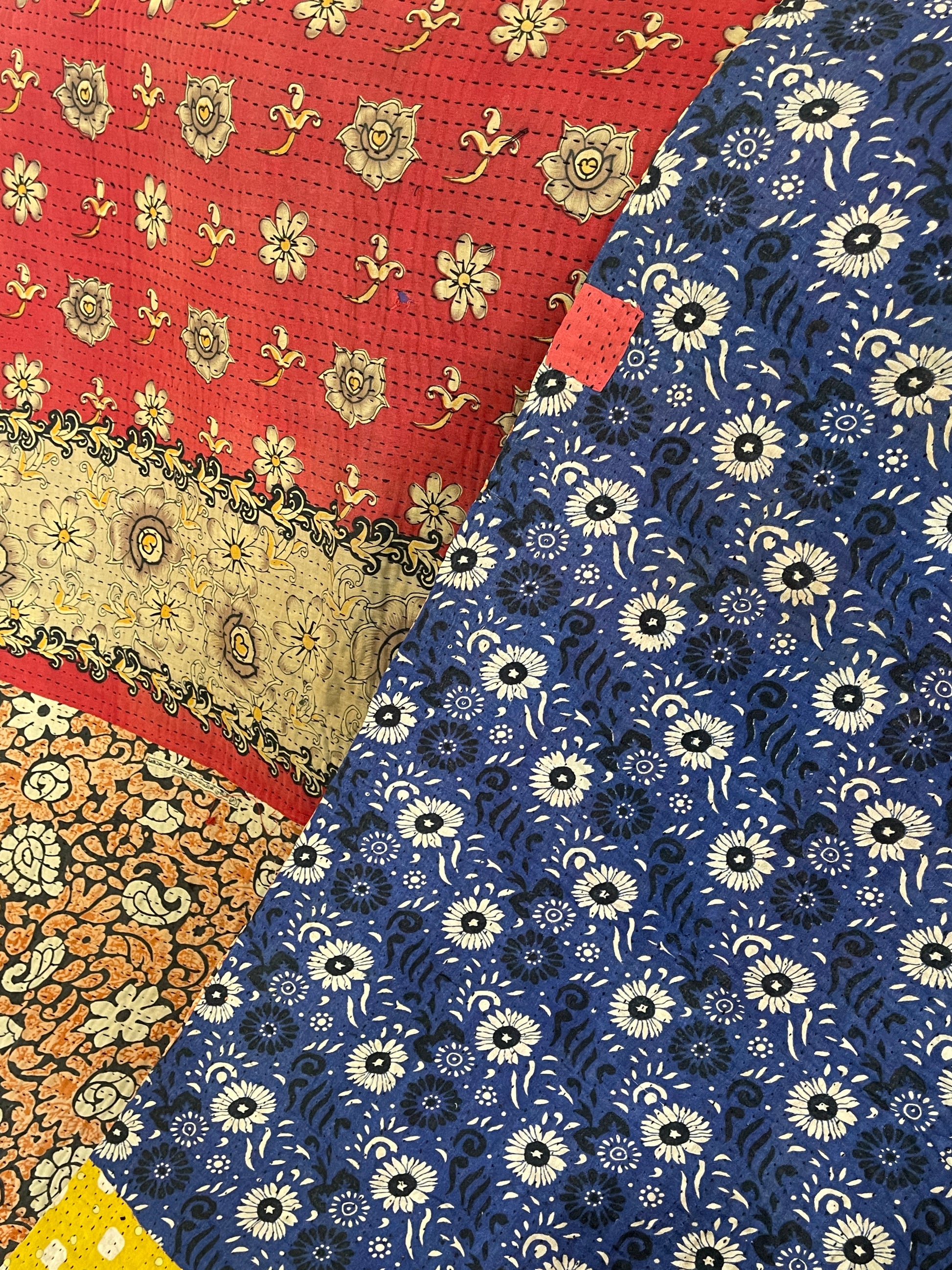 Indian Handmade Reversible Vintage Kantha Quilt Bedspread Mary - Adore India   