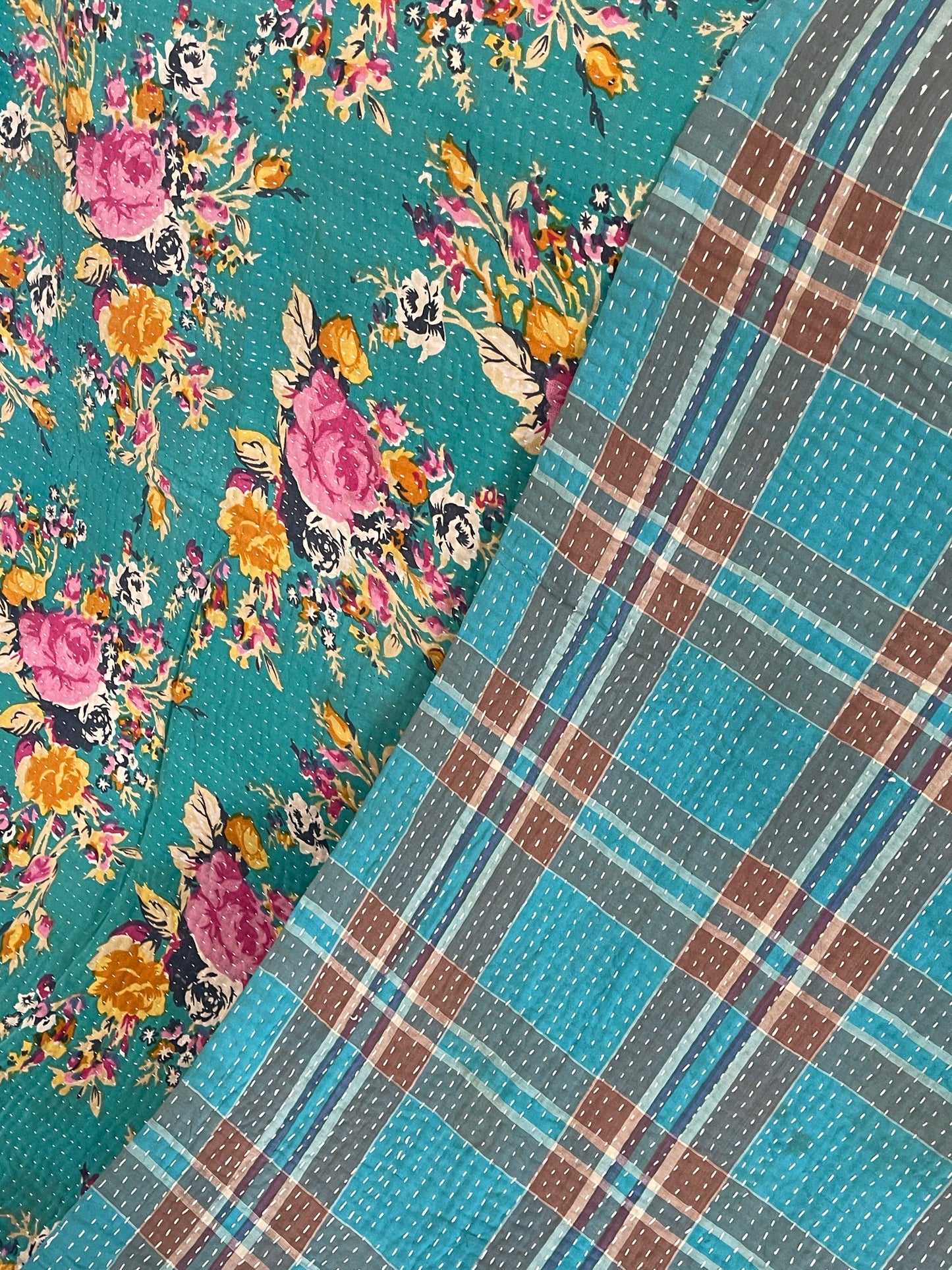 Indian Handmade Reversible Vintage Kantha Quilt Bedspread-Radha - Adore India   