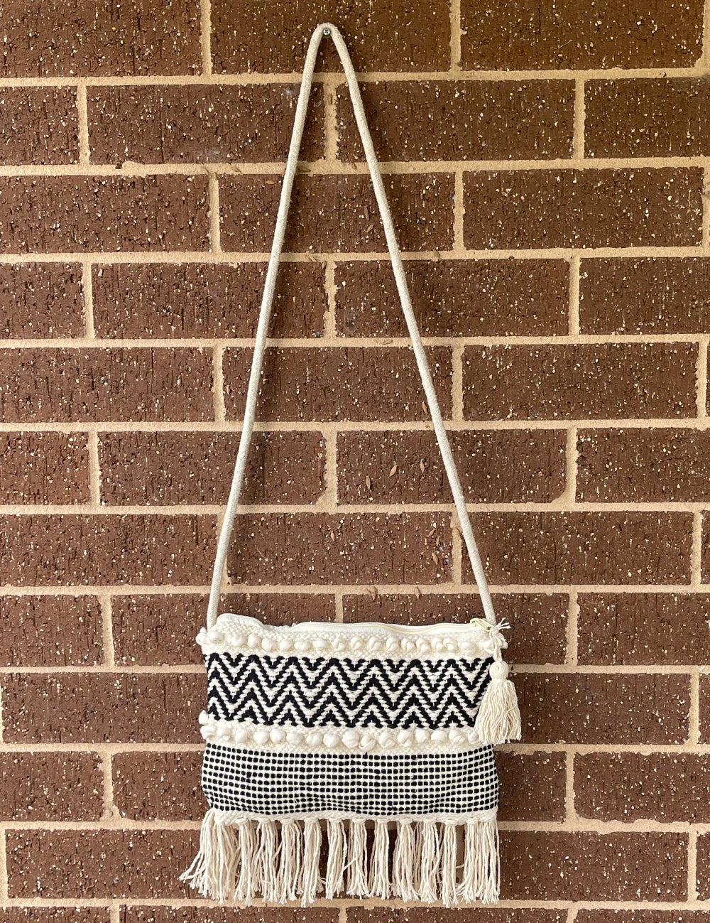 Handmade Boho Small Shoulder Bags Stylish Sling Beach Bags Wholesale