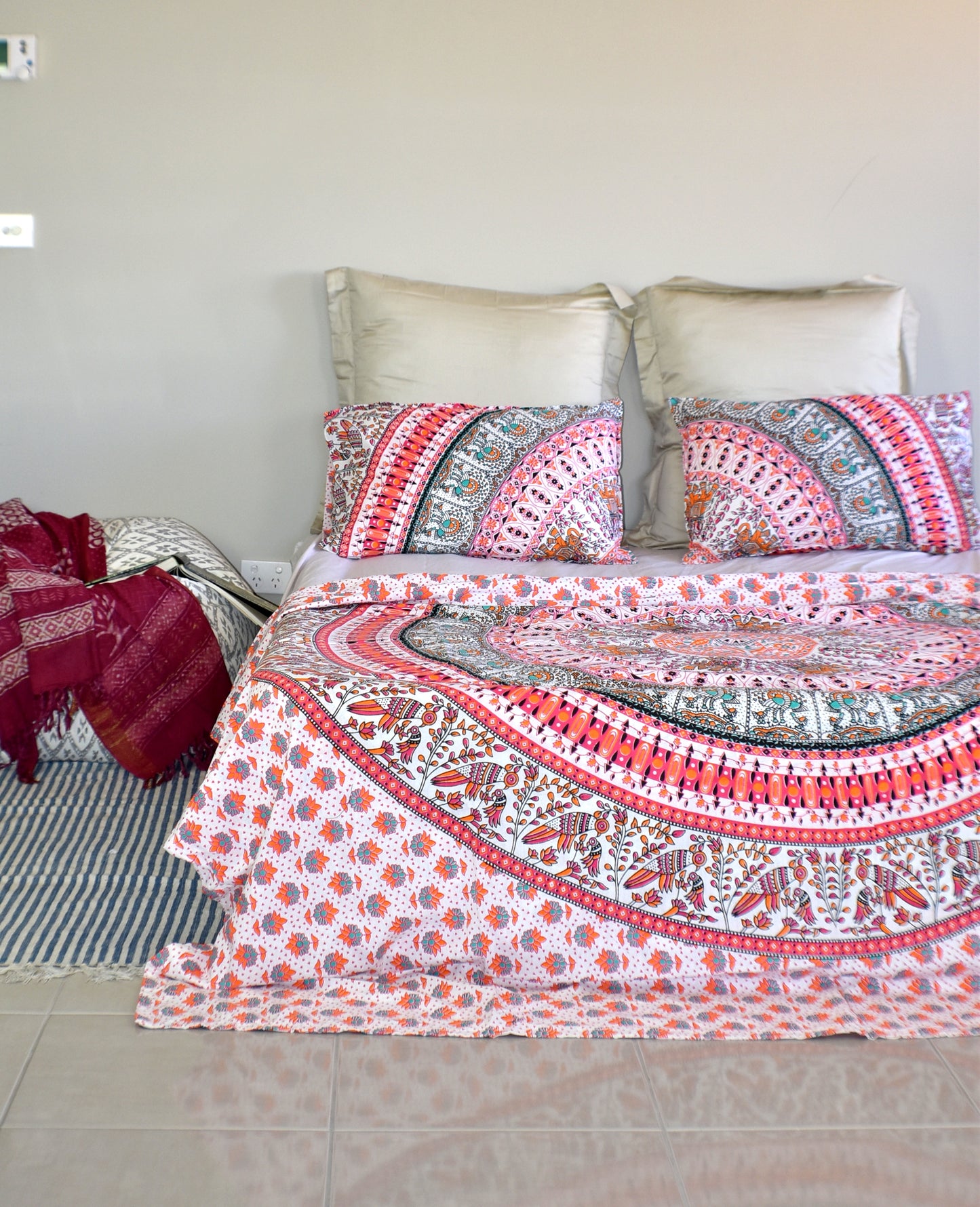 Bird of Prey Red Mandala Duvet Cover - Adore India   