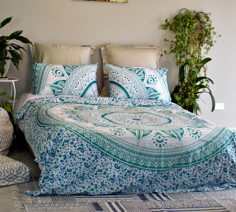 Daisy Turquoise Ombre Mandala Duvet Cover - Adore India   