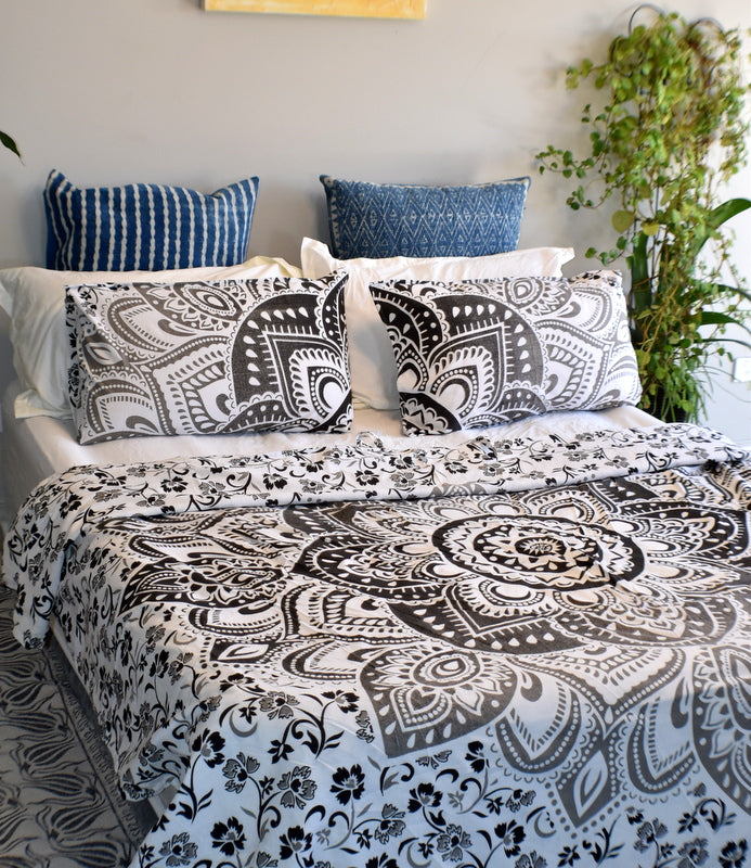 Wholesale Bulk Lot Passion Black and Grey Ombre Mandala Doona Cover Set- 4 Sets - Adore India   