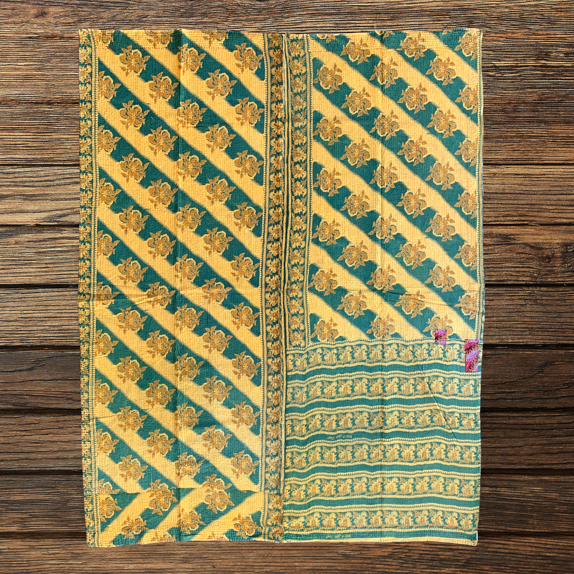 Indian Handmade Reversible Vintage Kantha Quilt Bedspread Meena - Adore India   